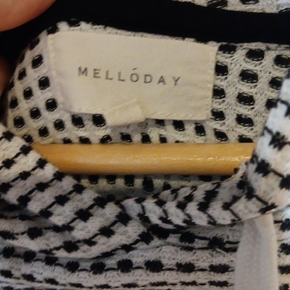 Melloday Black and White hoodie S - Picture 4 of 7